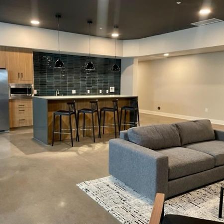 The Monroe Apartments By Barsala Cleveland Exteriör bild